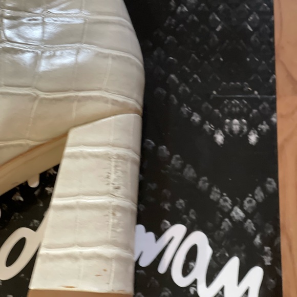 Sam Edelman ivory croc booties - Picture 2 of 10